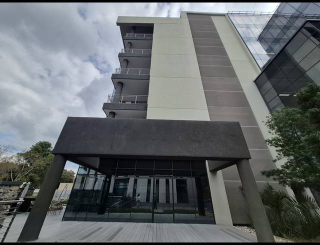 1,282M² OFFICE TO LET IN SANDTON CENTRAL